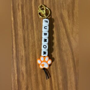 Furmom With Paw Keychain